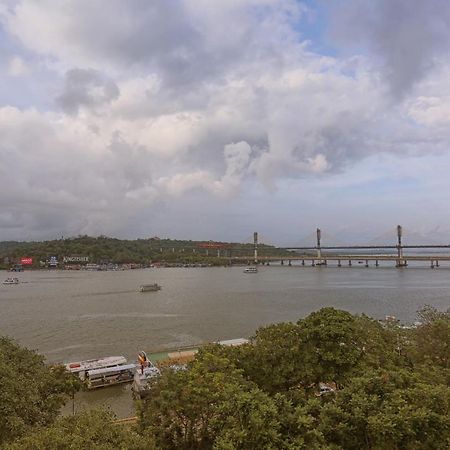 Panaji Residency Hotel ภายนอก รูปภาพ