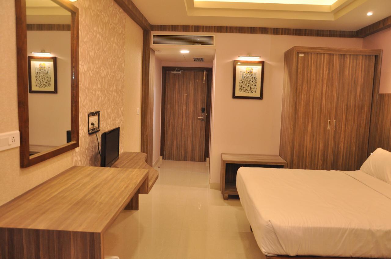 Panaji Residency Hotel ภายนอก รูปภาพ