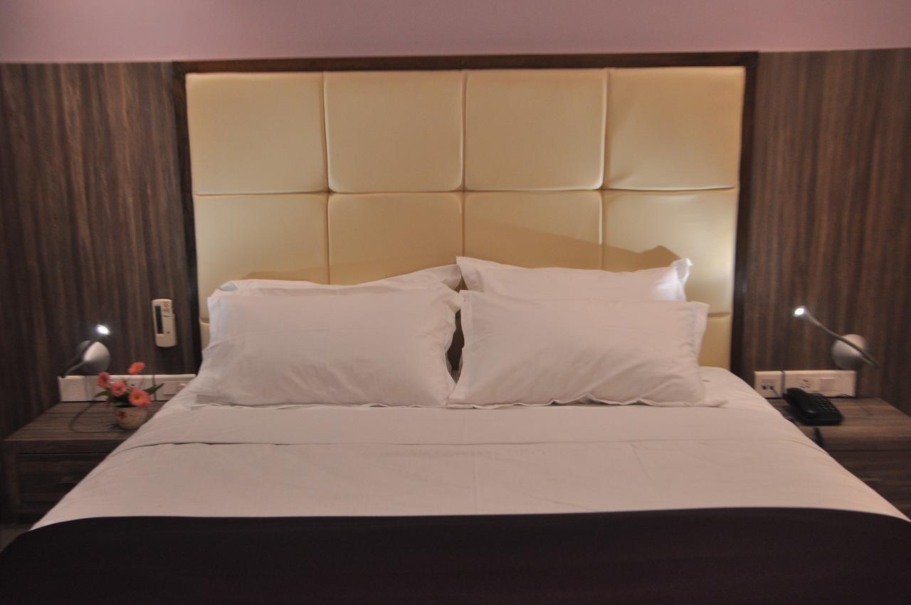 Panaji Residency Hotel ภายนอก รูปภาพ